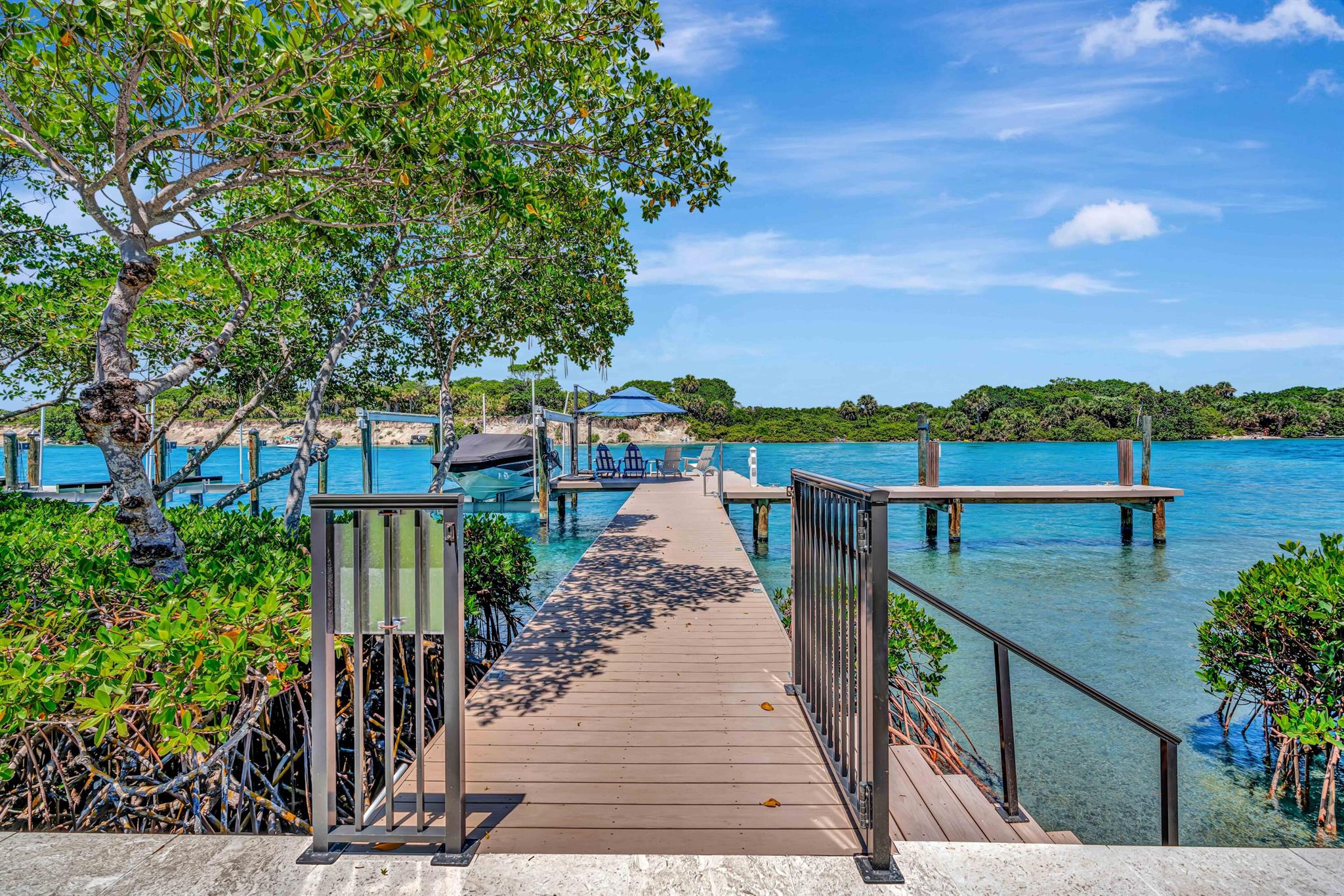JUPITER INLET BEACH COLON - Residential