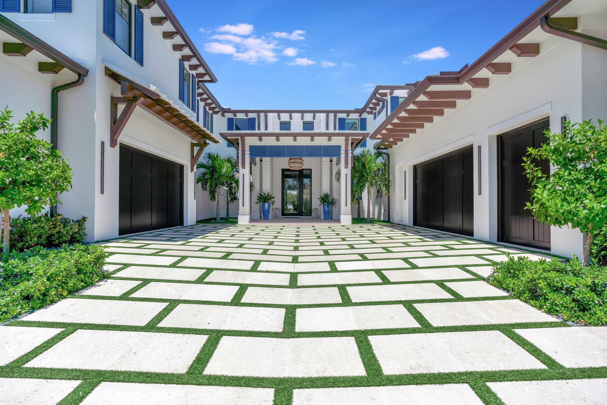 JUPITER INLET BEACH COLON - Residential