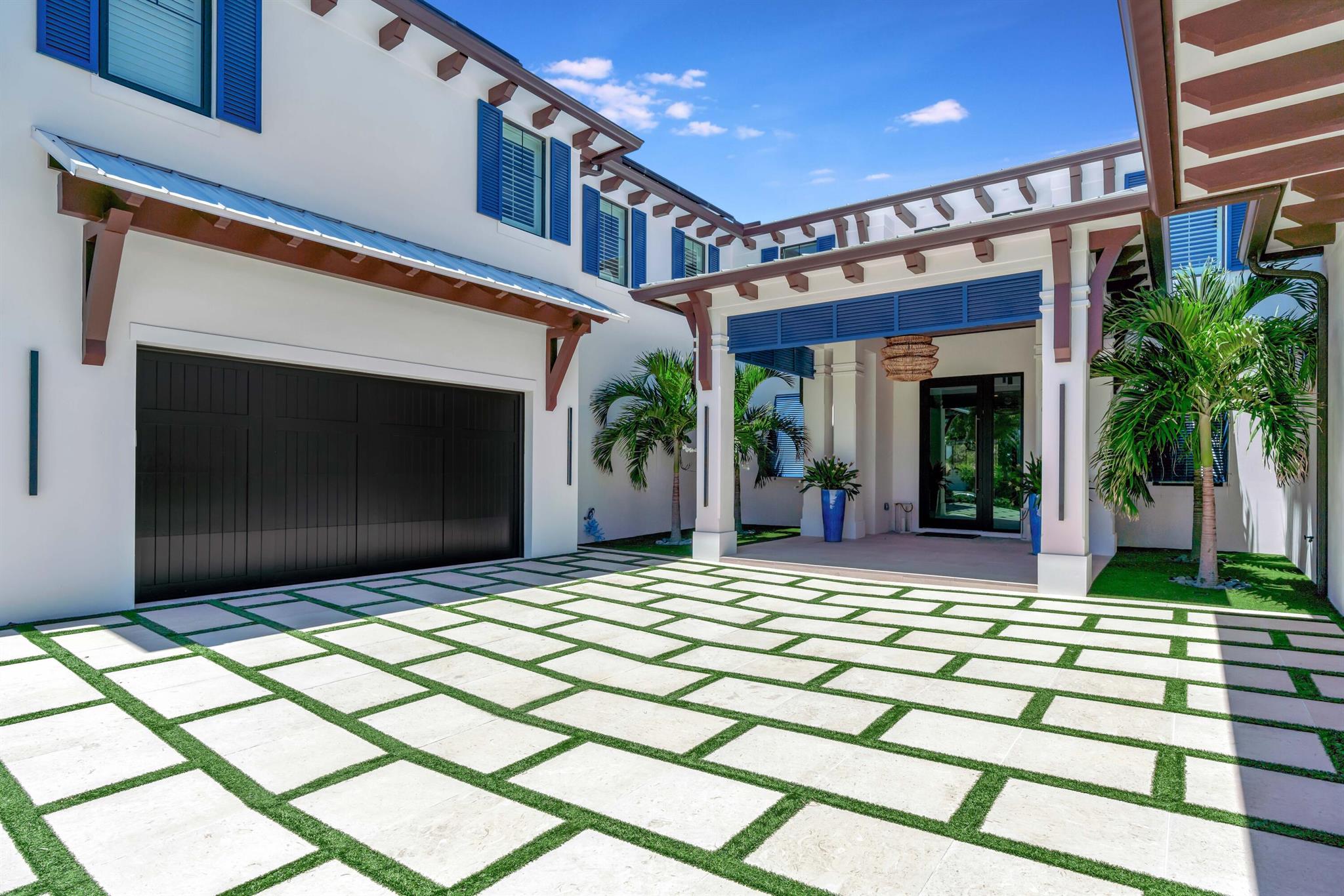 JUPITER INLET BEACH COLON - Residential