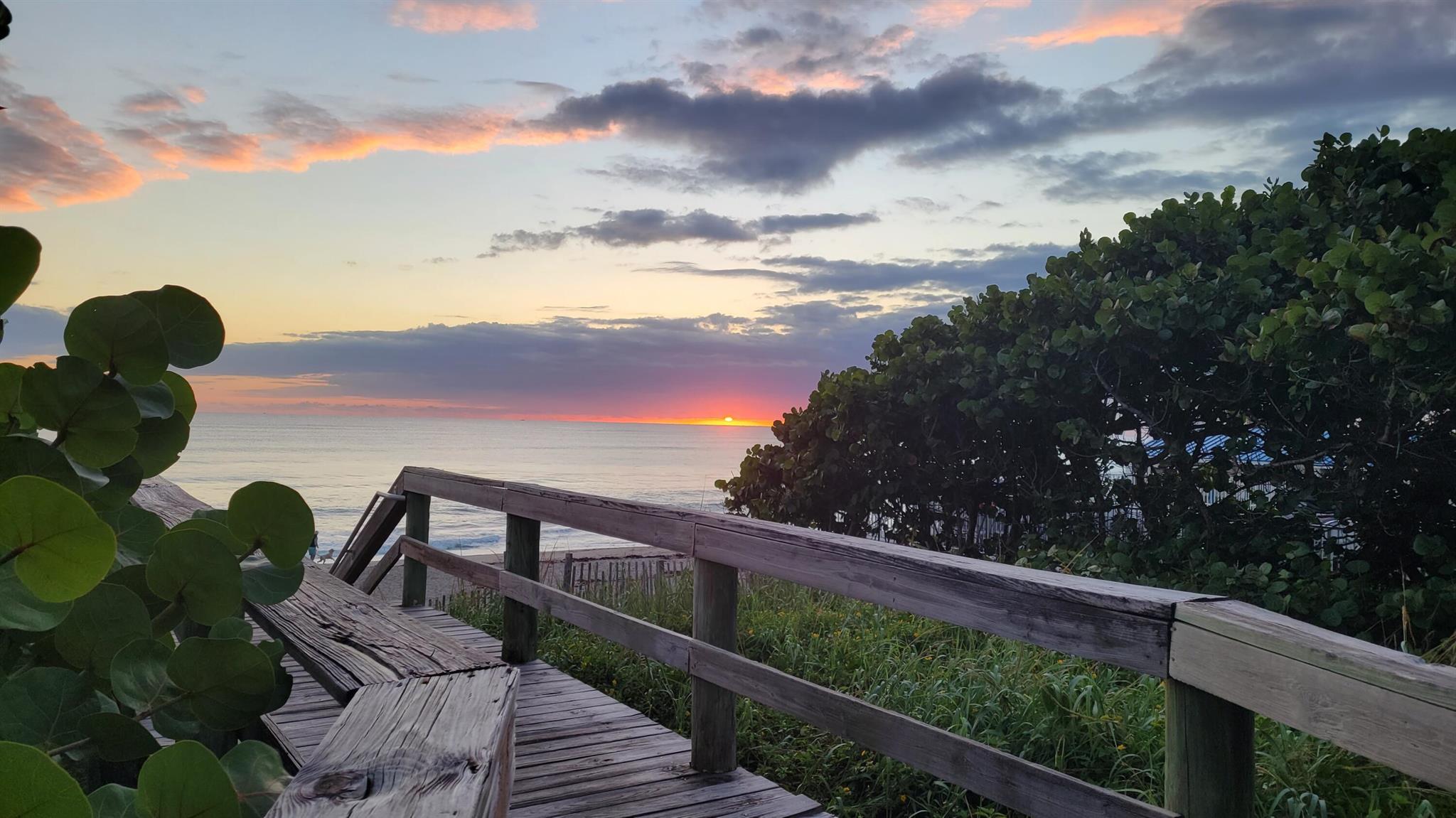 XANADU BY THE SEA - Residential