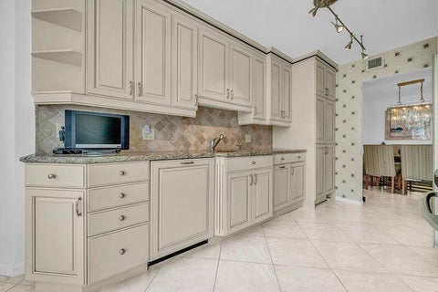 Tiny photo for 550 S Ocean Boulevard #602, Boca Raton, FL 33432 (MLS # B26089423)