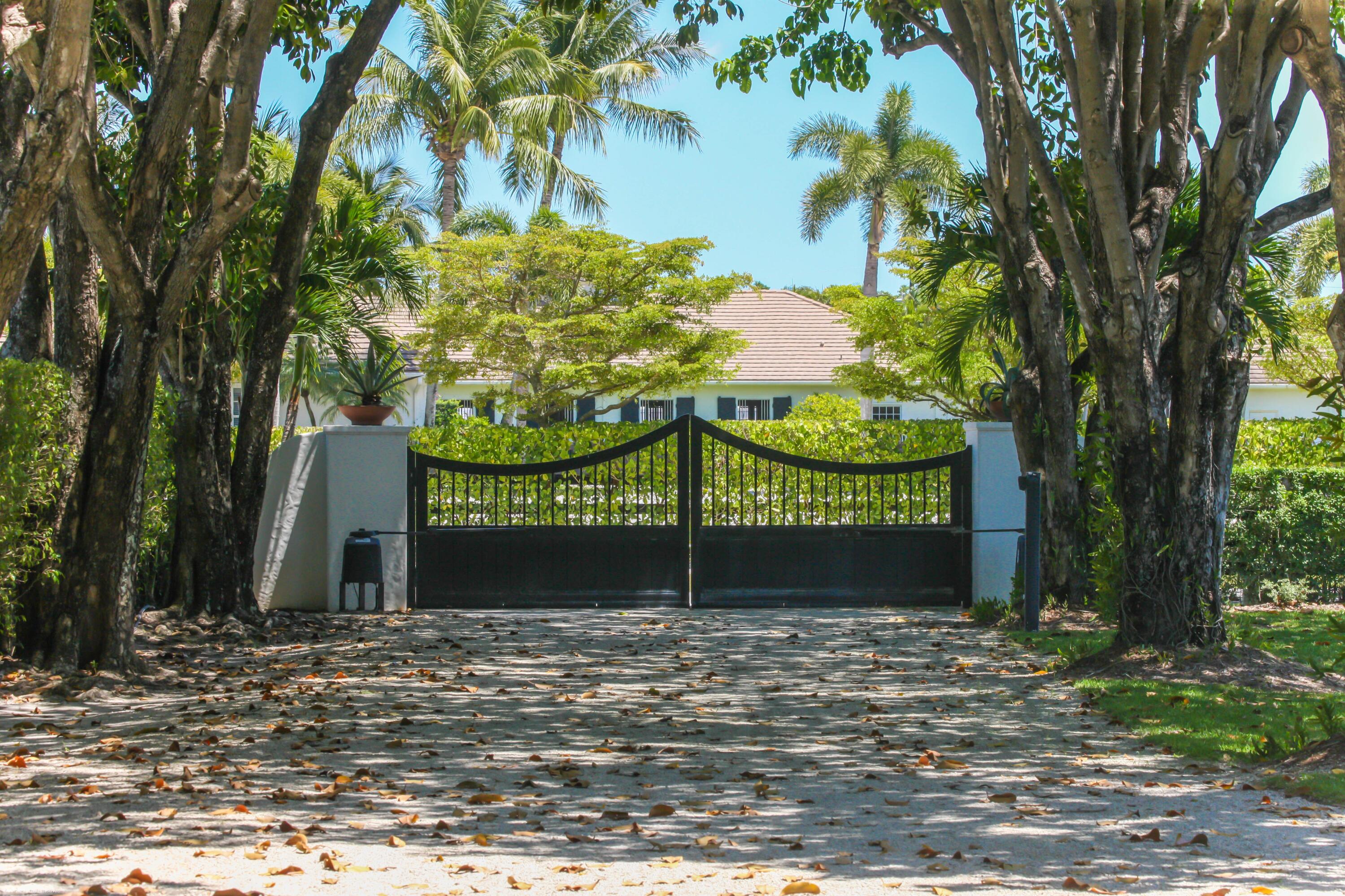 SADDLE TRAIL PARK OF WELLINGTON - Land