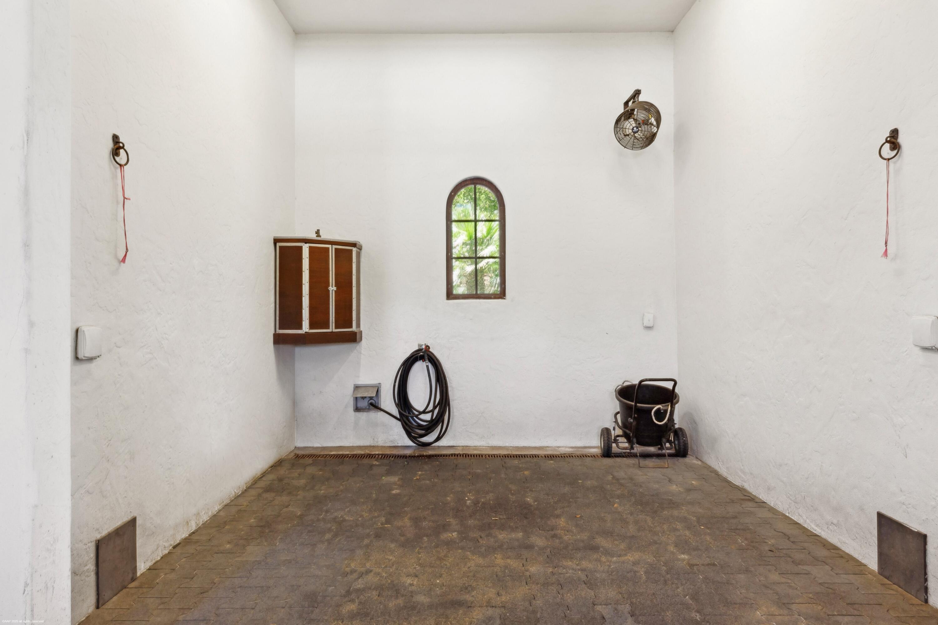 SADDLE TRAIL PARK OF WELLINGTON - Land