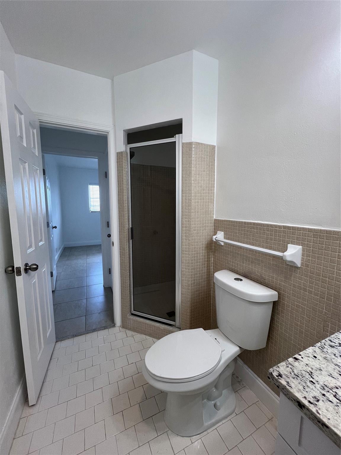 Coral Ridge Comm Blvd Add - Residential Lease