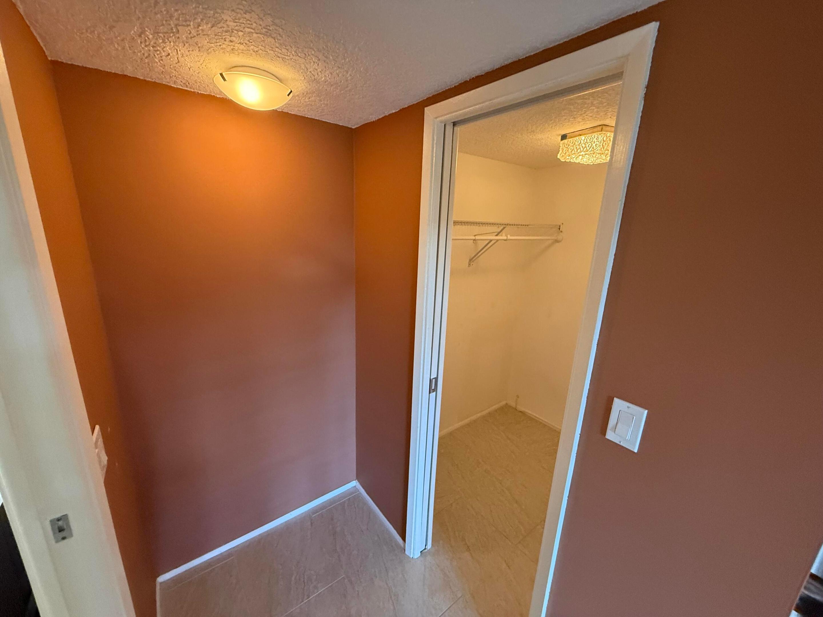 NO 60 PALM-AIRE COUNTRY CLUB - Residential