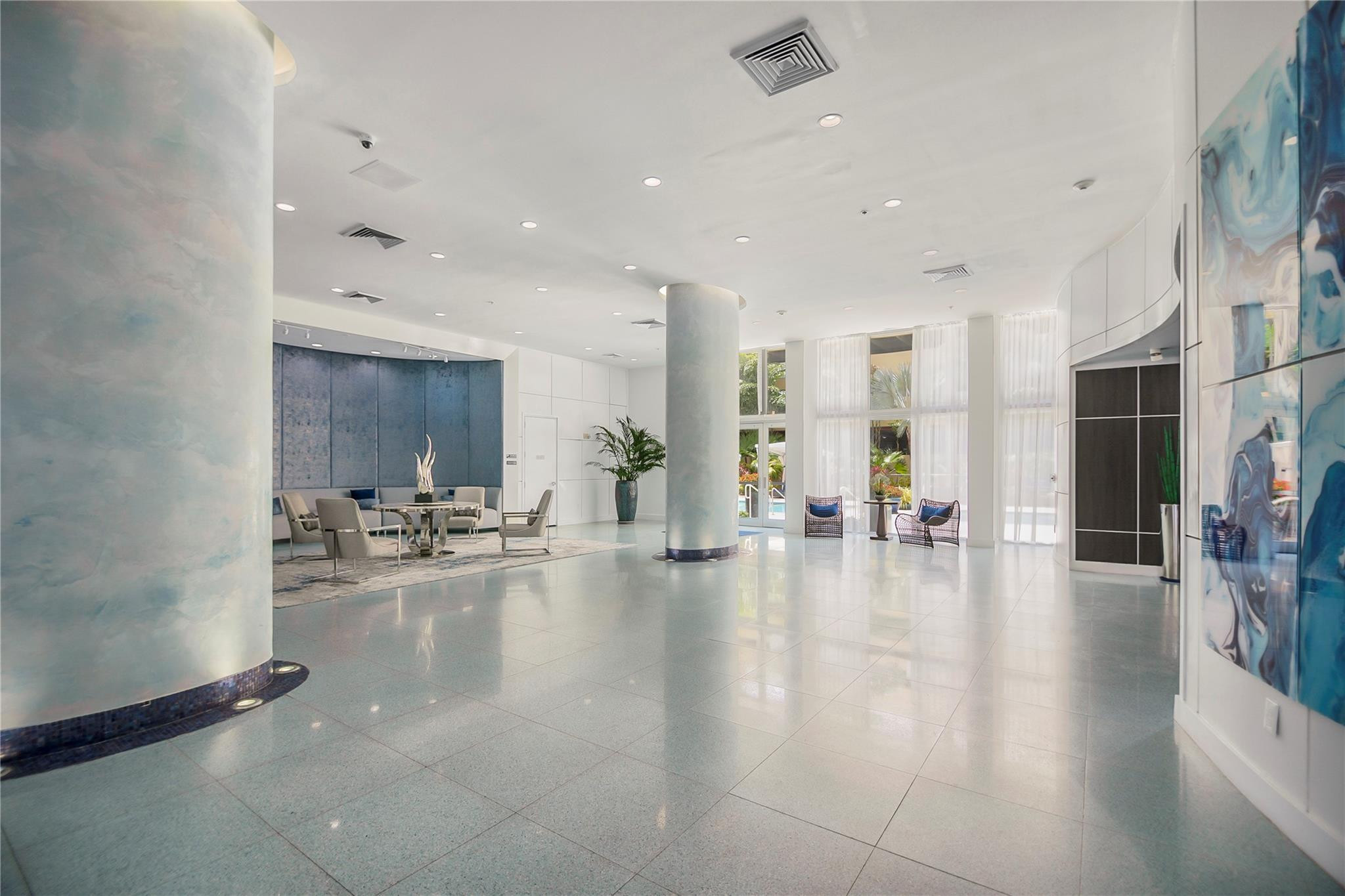 VENTURE AT AVENTURA EAST - Residential