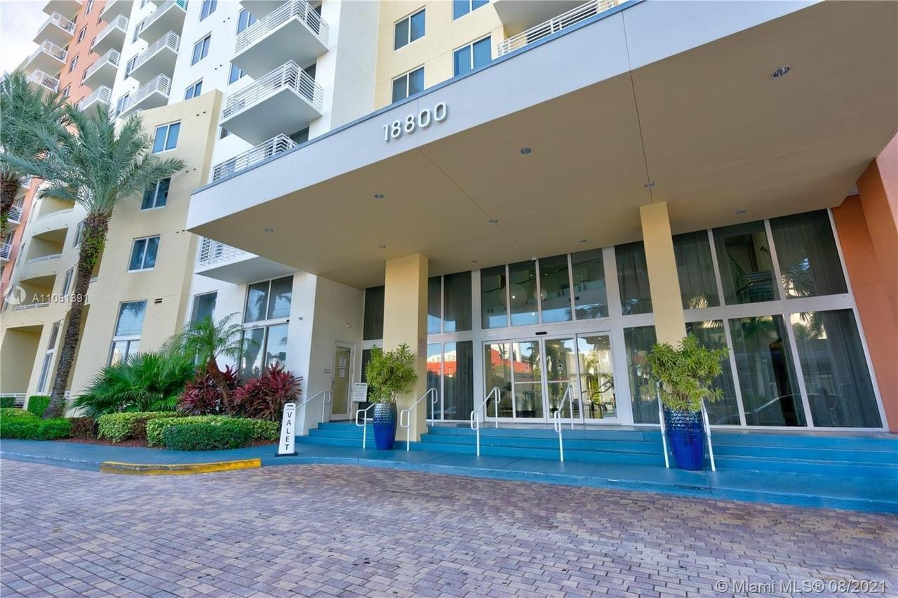 VENTURE AT AVENTURA EAST - Residential