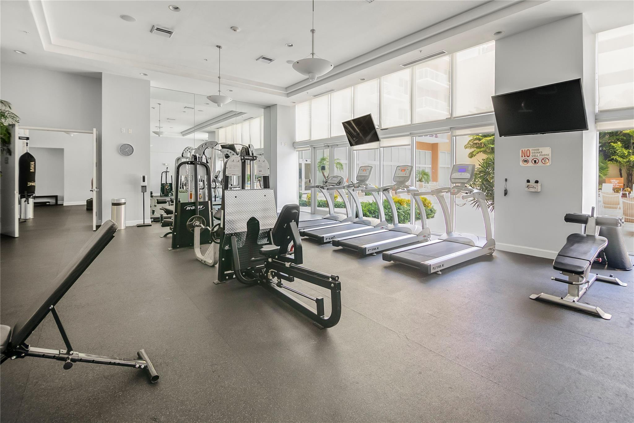 VENTURE AT AVENTURA EAST - Residential