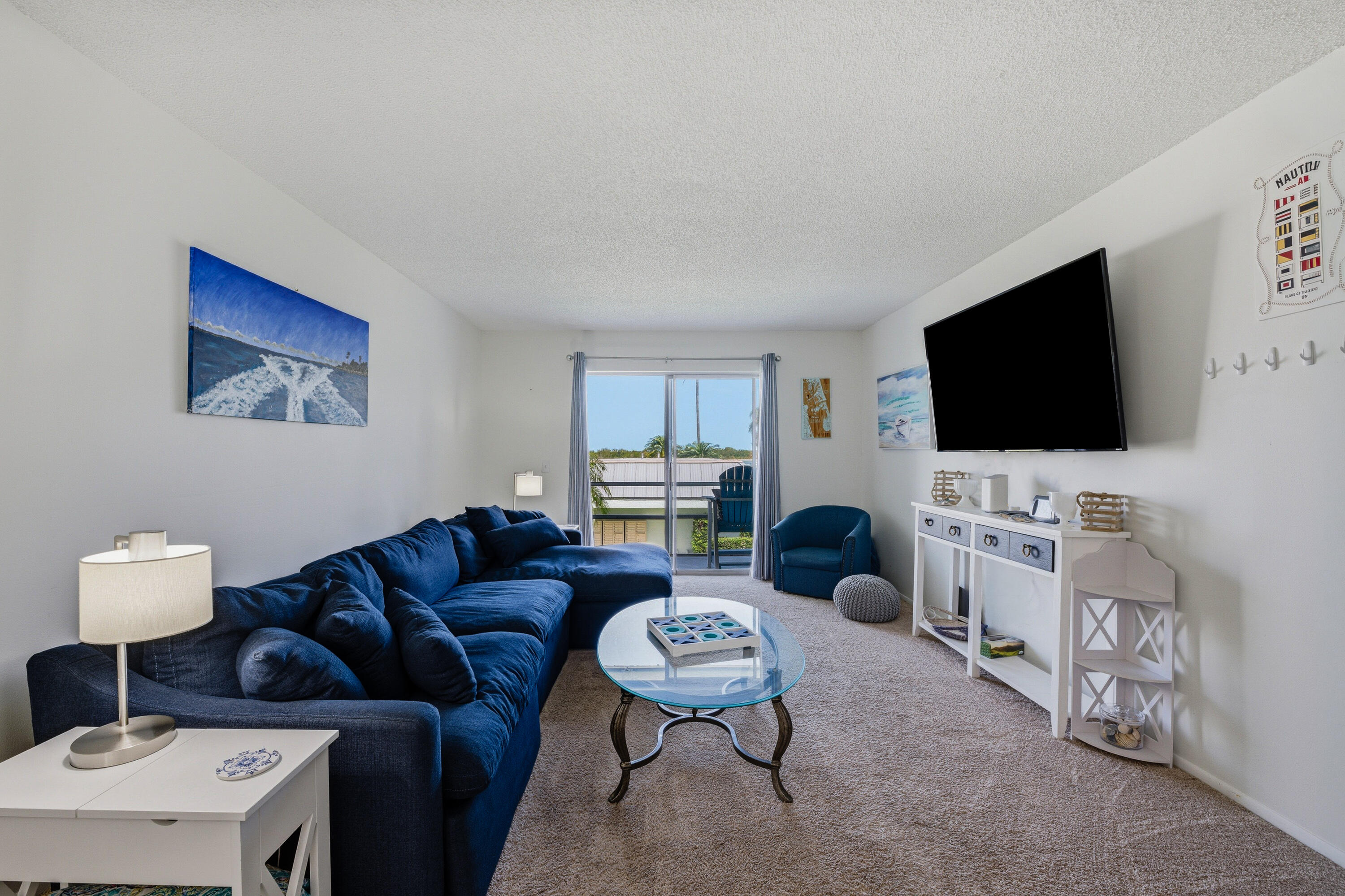 LA ENTRADA DEL MAR CONDOMINIUM - Residential