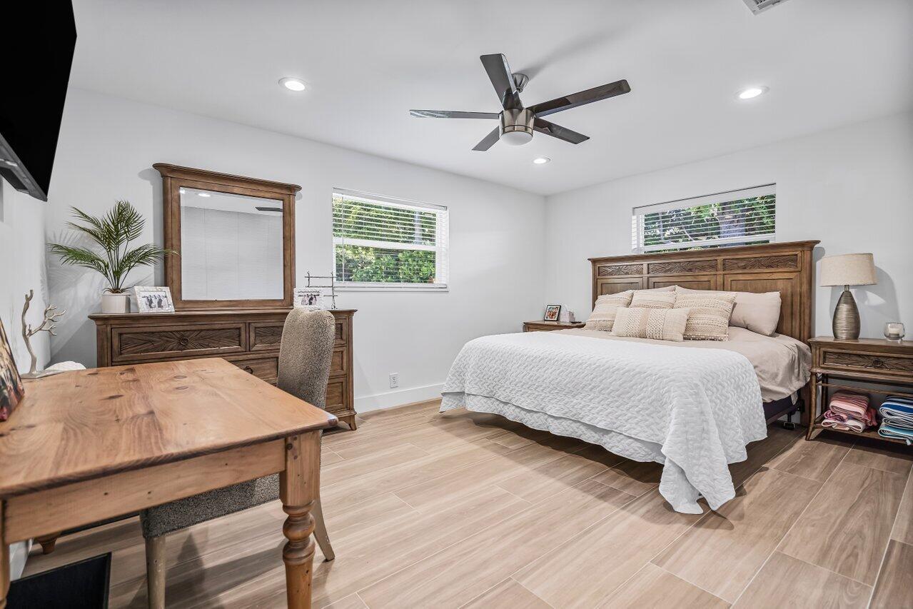 FOREST HILLS - Residential Lease