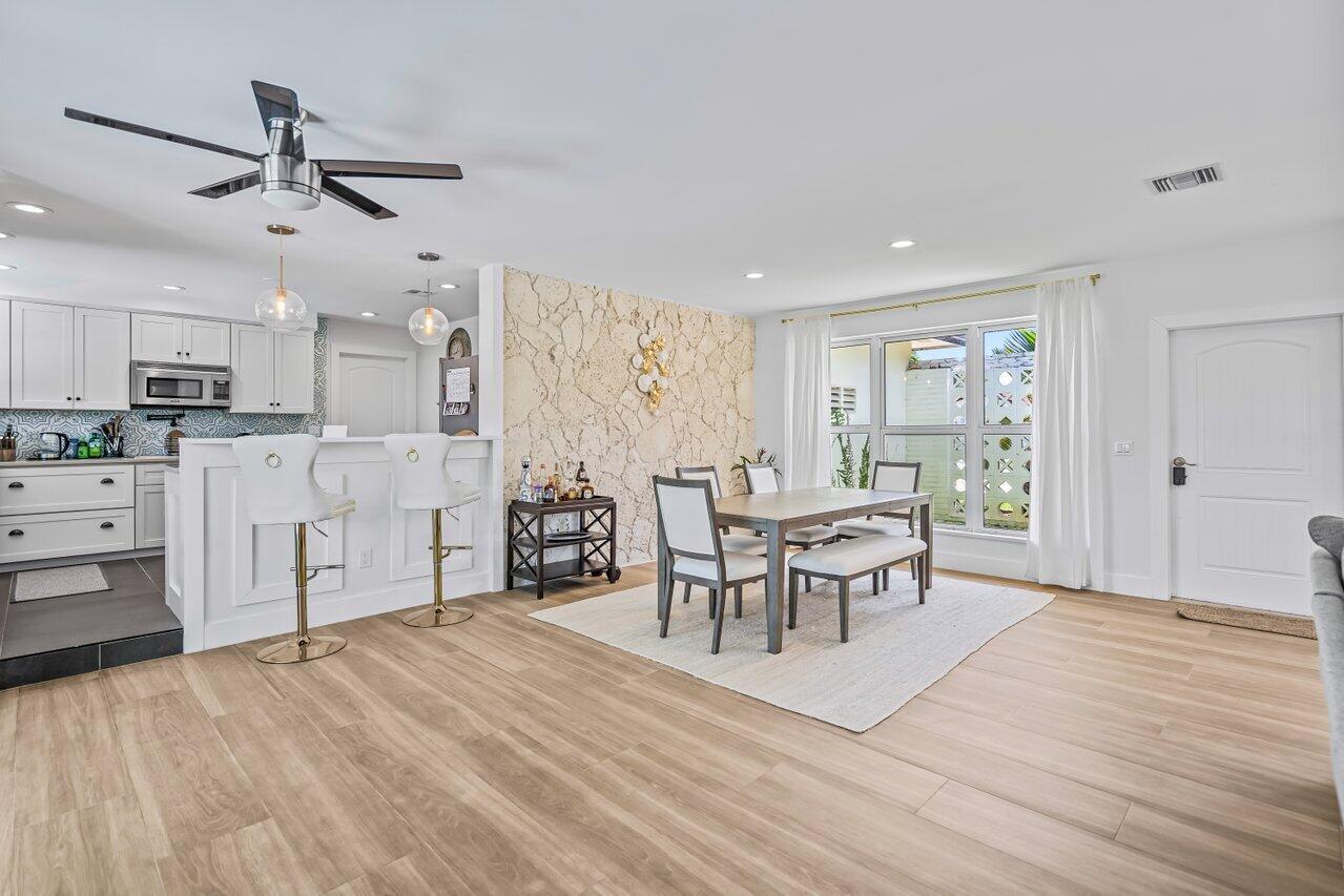 FOREST HILLS - Residential Lease