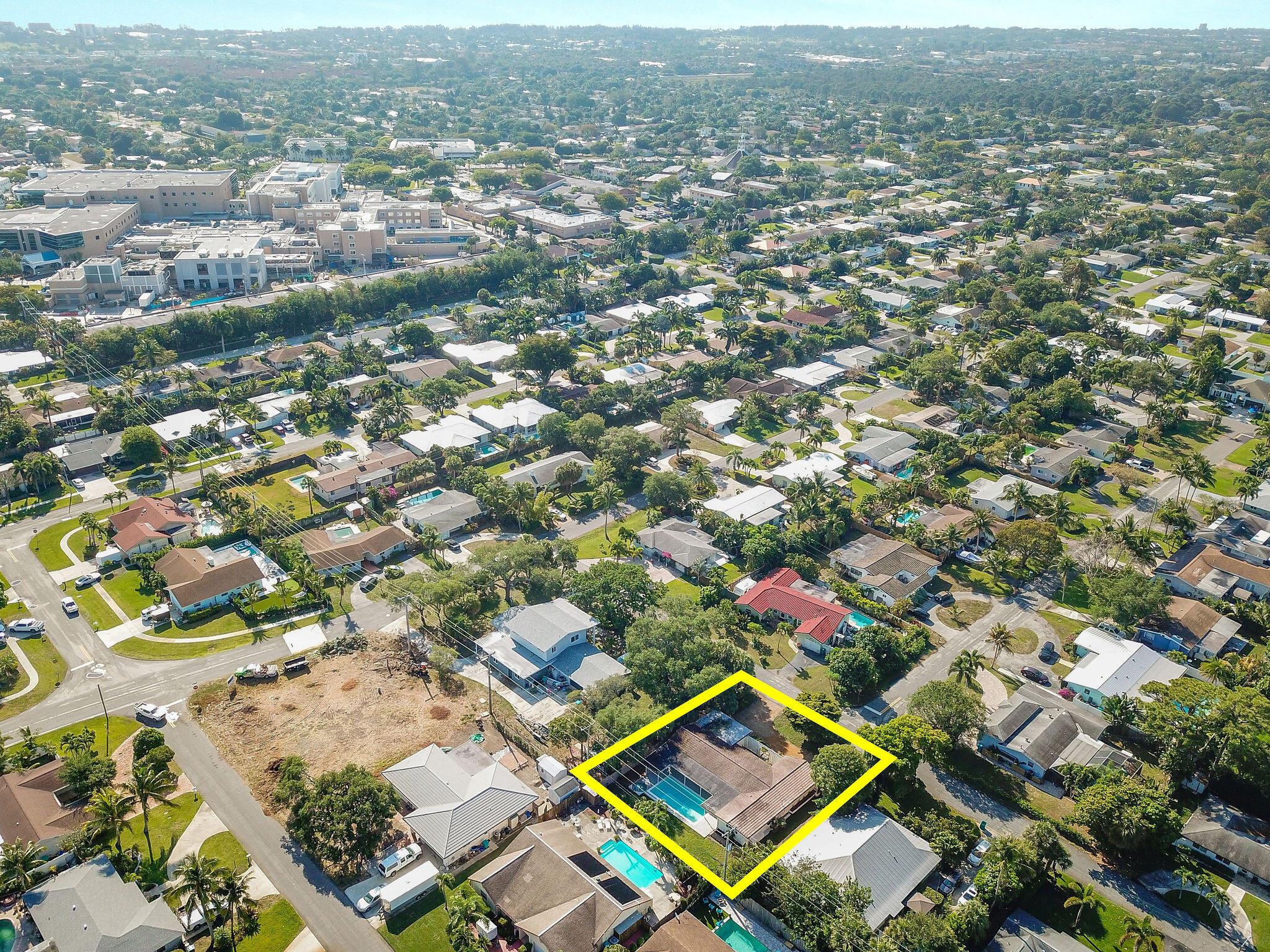 FOREST HILLS - Residential Lease