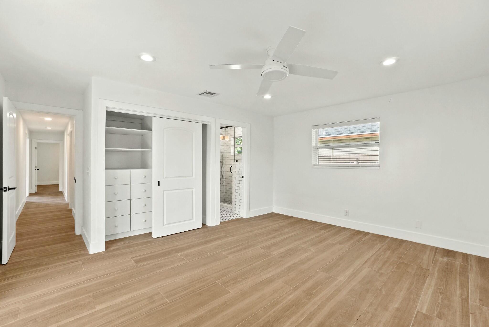 FOREST HILLS - Residential Lease