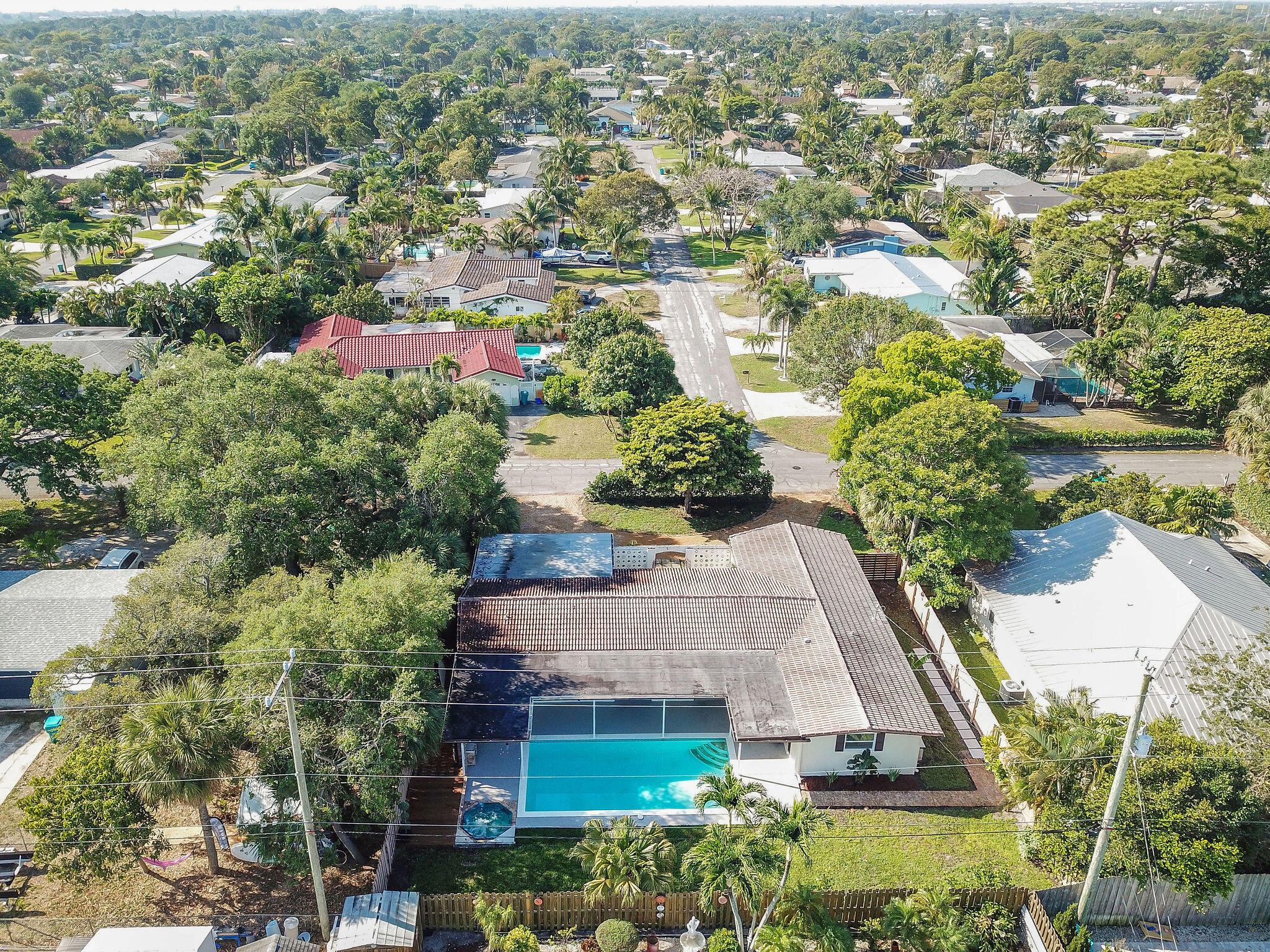 FOREST HILLS - Residential Lease