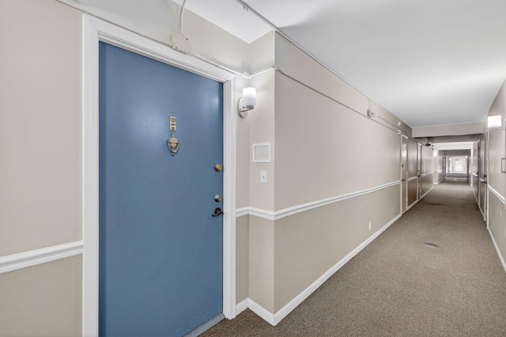 Photo of 12 NE 19th Court #118a, Wilton Manors, FL 33305 (MLS # B26011181)