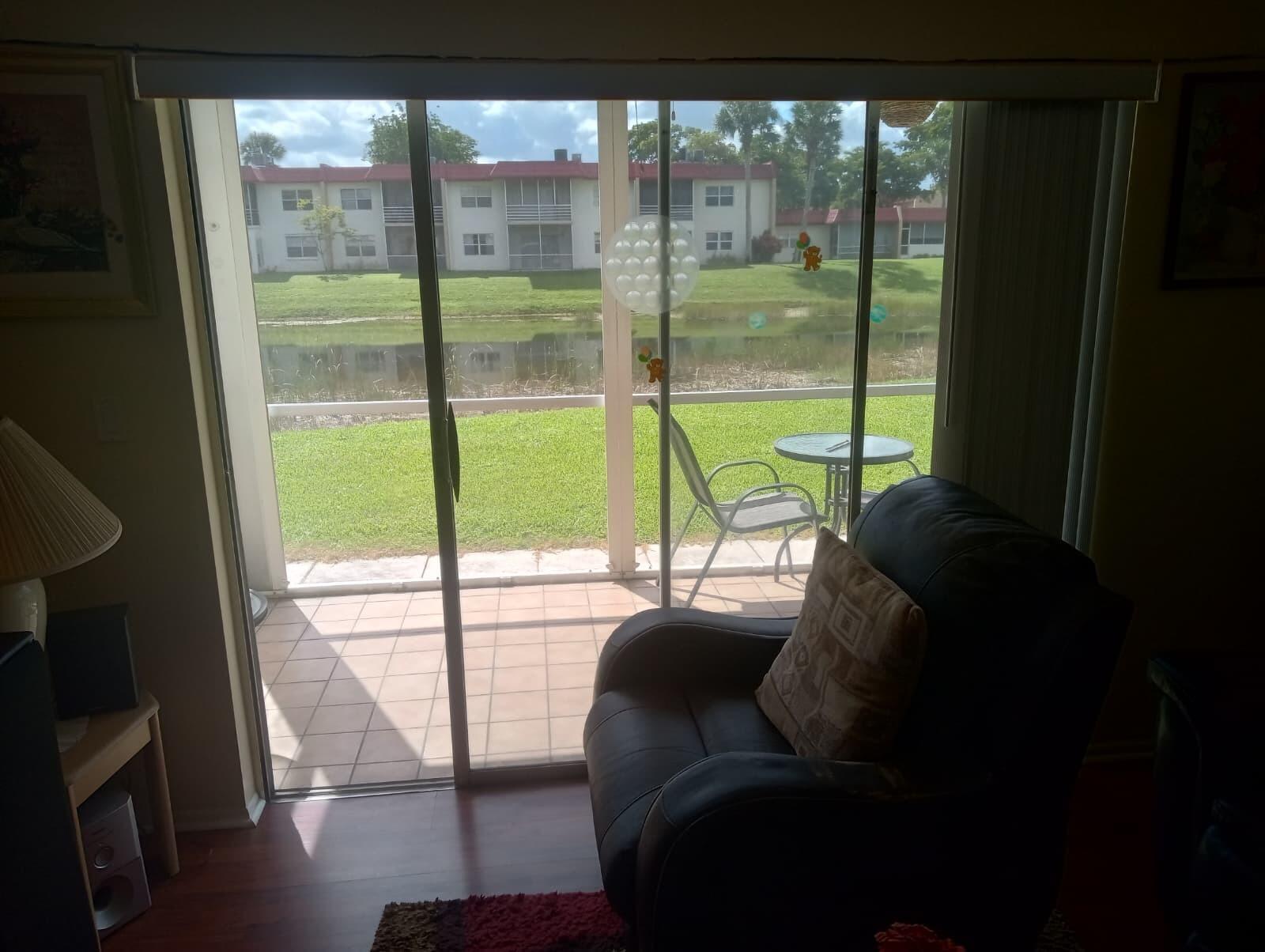GOLDEN LAKES VILLAGE COND - Residential
