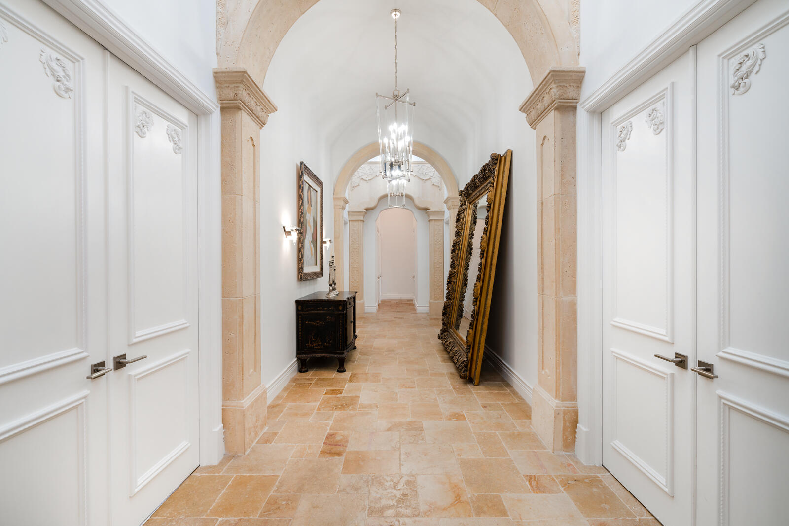 SANCTUARY - Residential