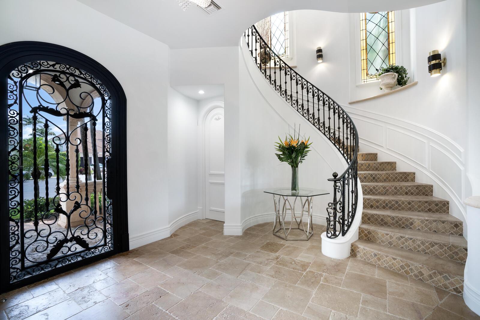 SANCTUARY - Residential