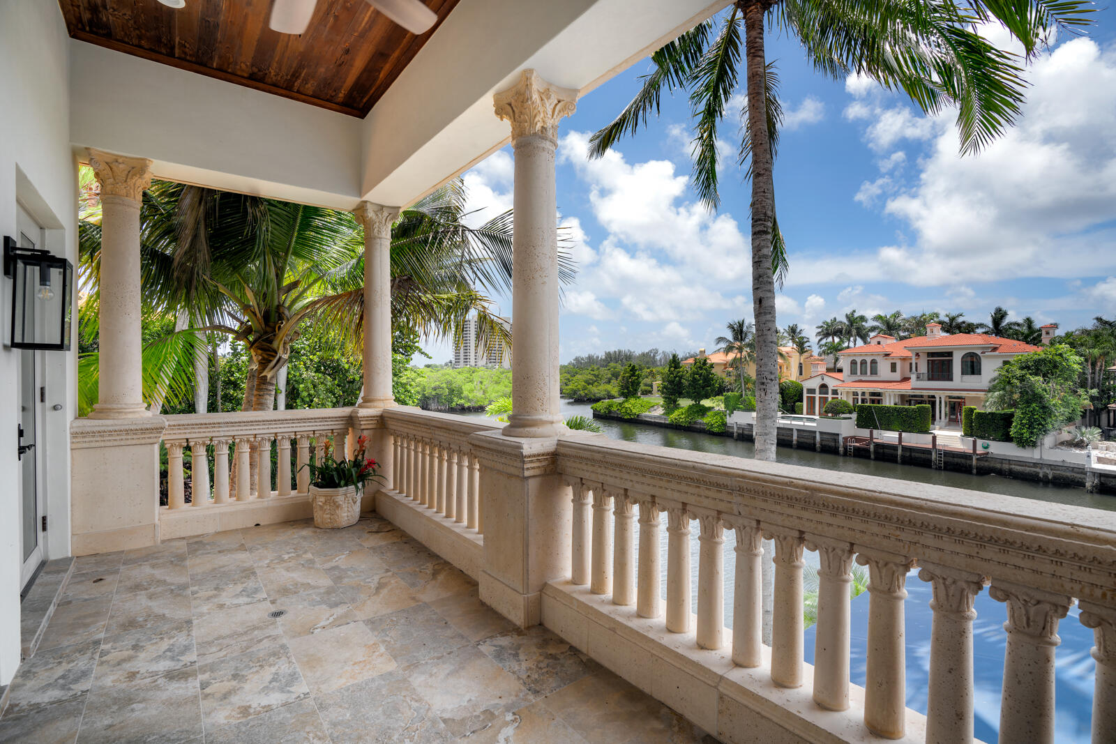 SANCTUARY - Residential