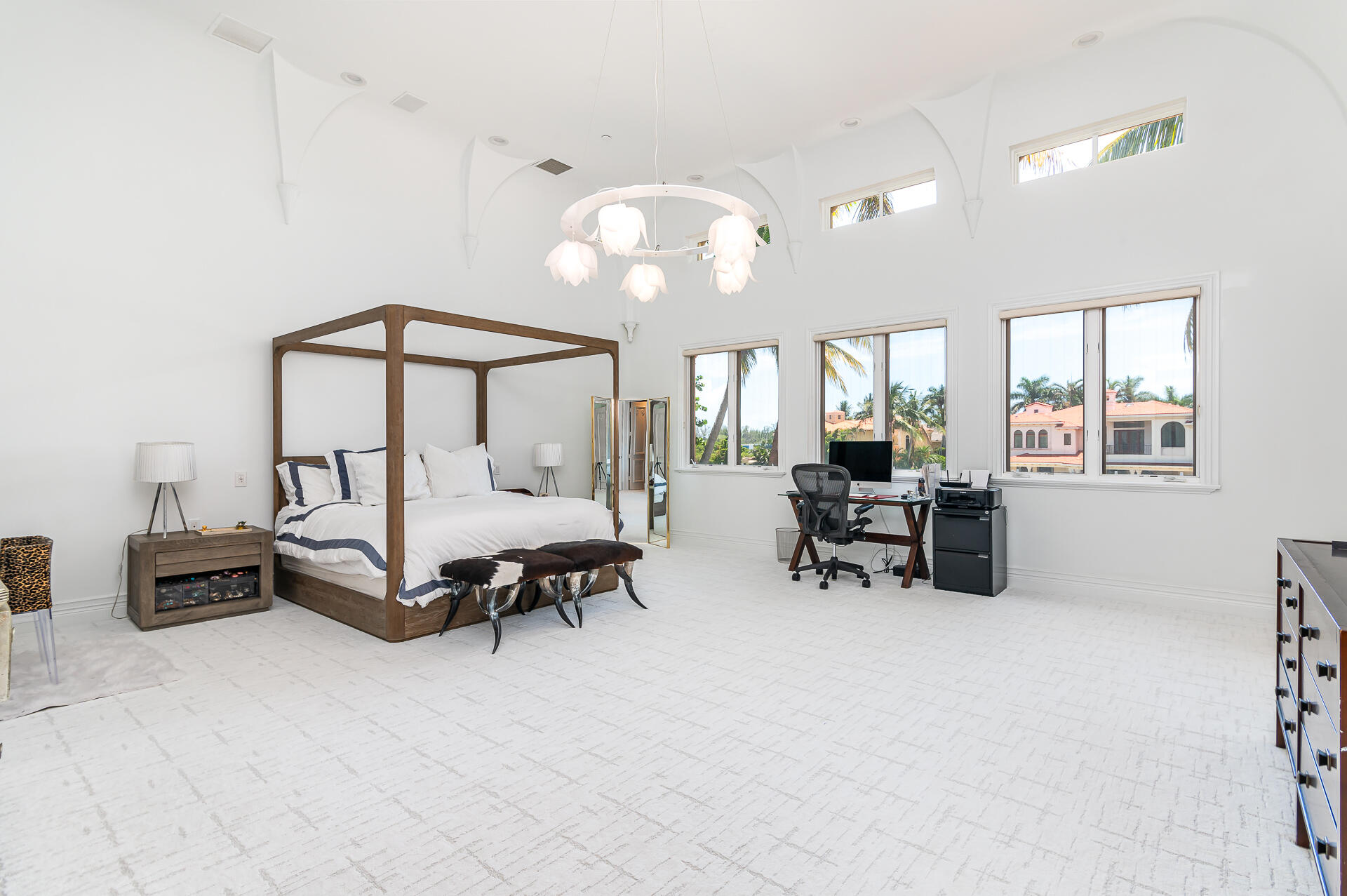 SANCTUARY - Residential