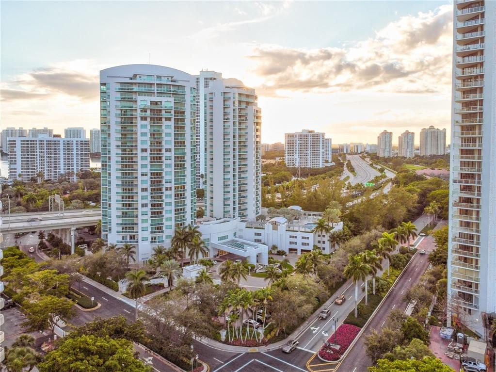 THE PARC AT TURNBERRY ISL - Residential