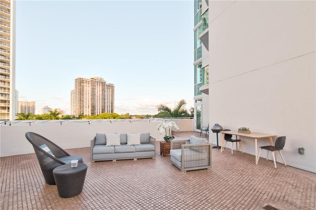 THE PARC AT TURNBERRY ISL - Residential