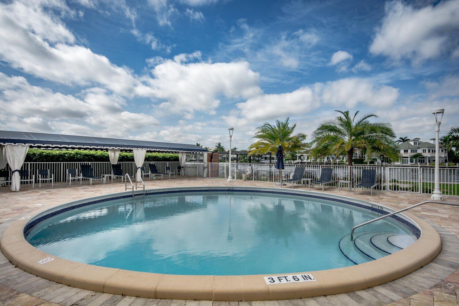 2200 S Ocean Boulevard 805
