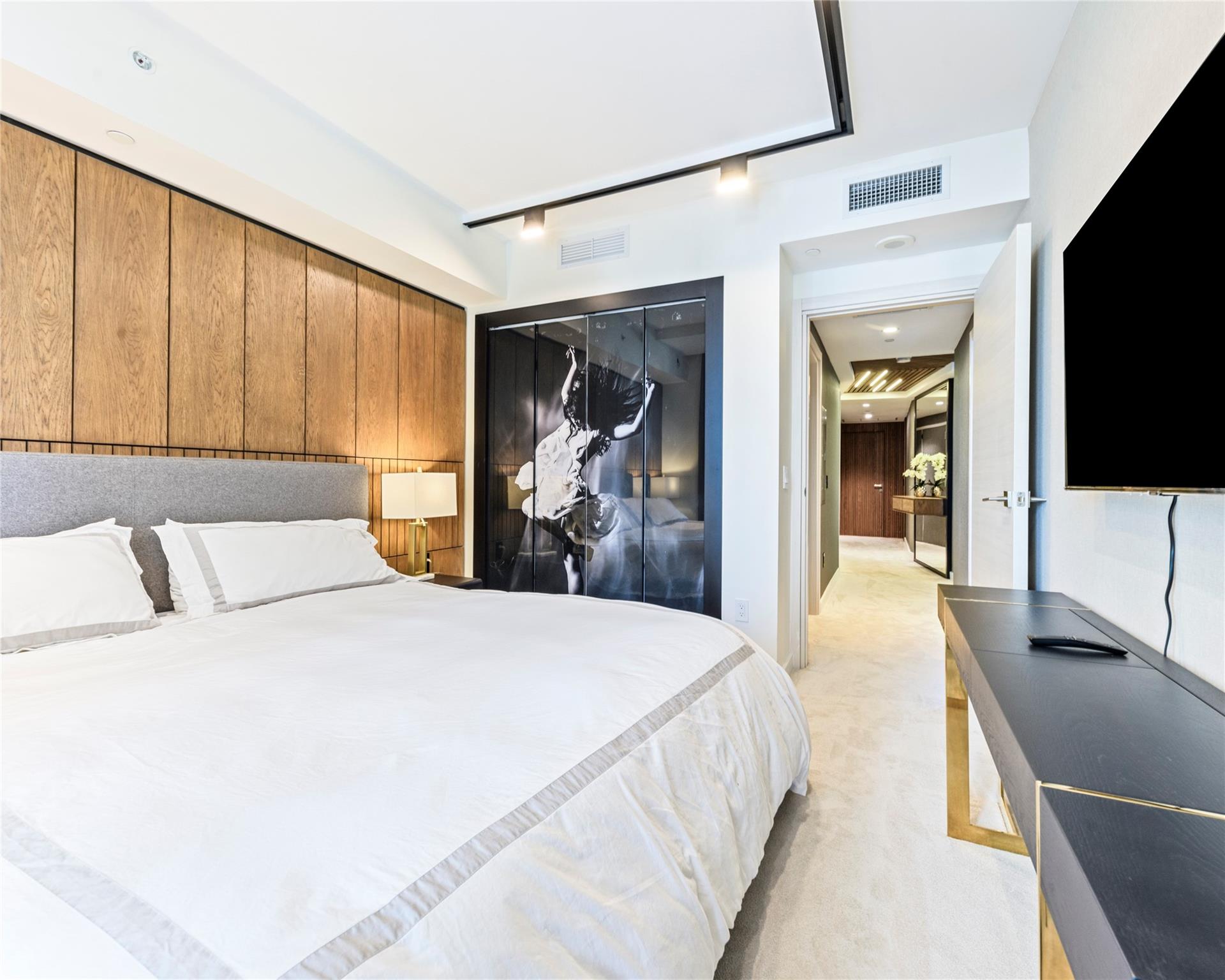 801 SMA RESIDENCES CONDO - Residential