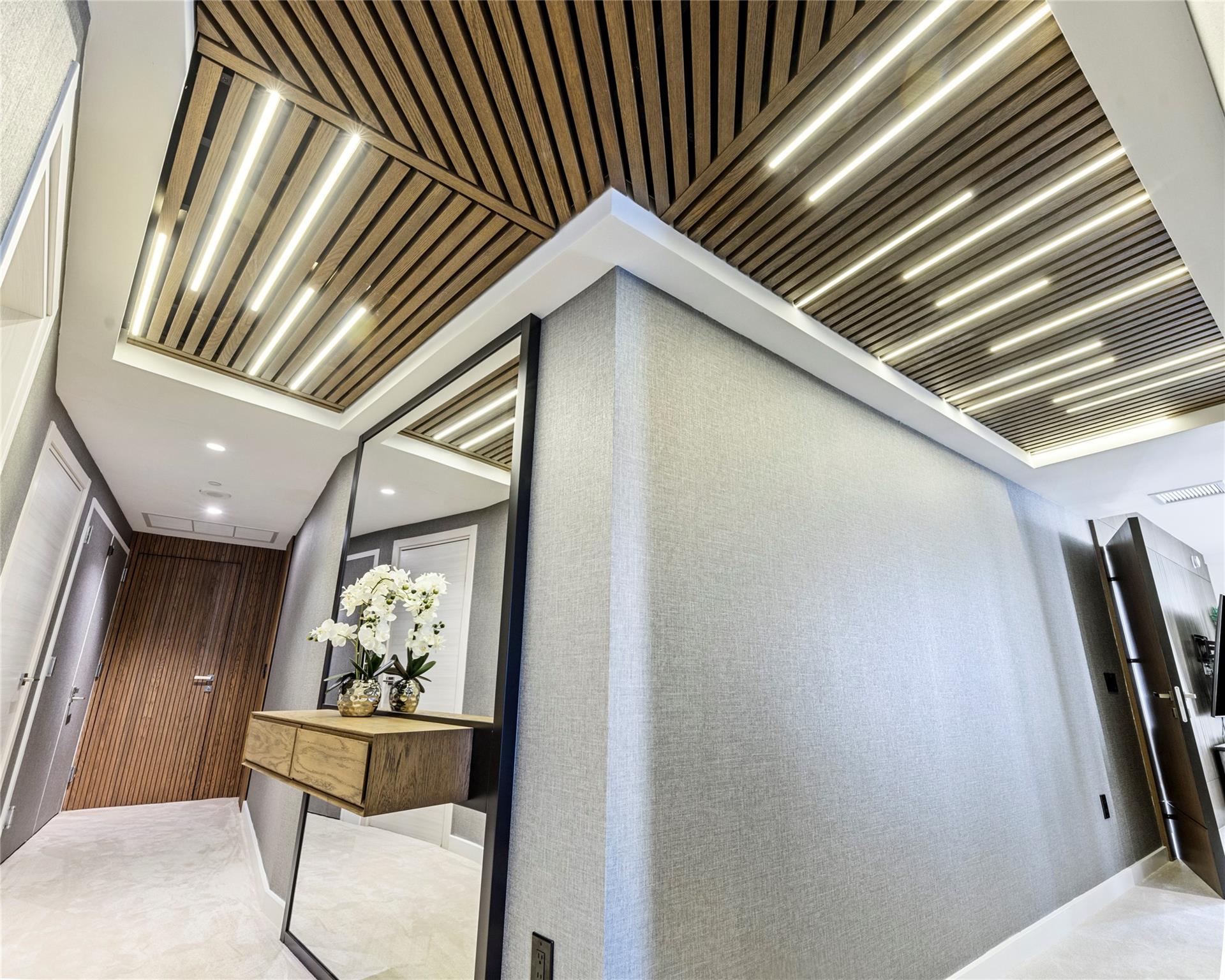 801 SMA RESIDENCES CONDO - Residential