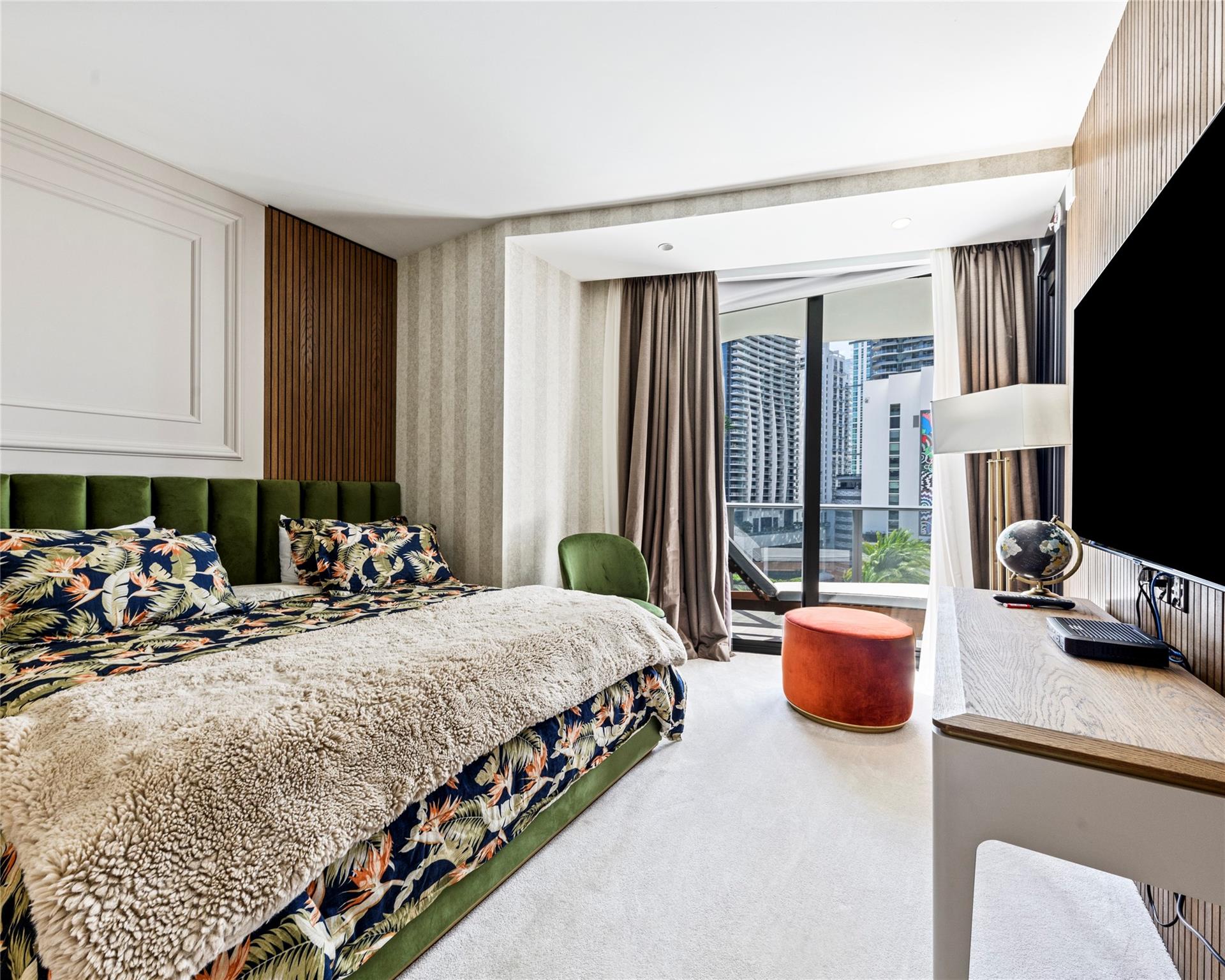 801 SMA RESIDENCES CONDO - Residential