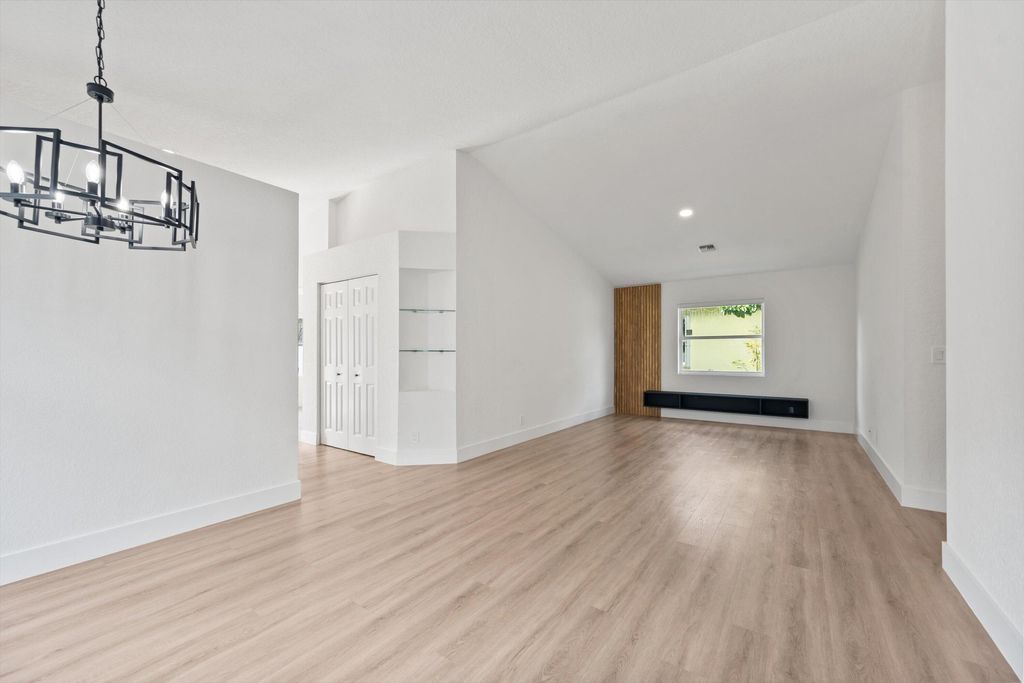 Photo of 151 Crystal Key Way, Boynton Beach, FL 33426 (MLS # R11142357)