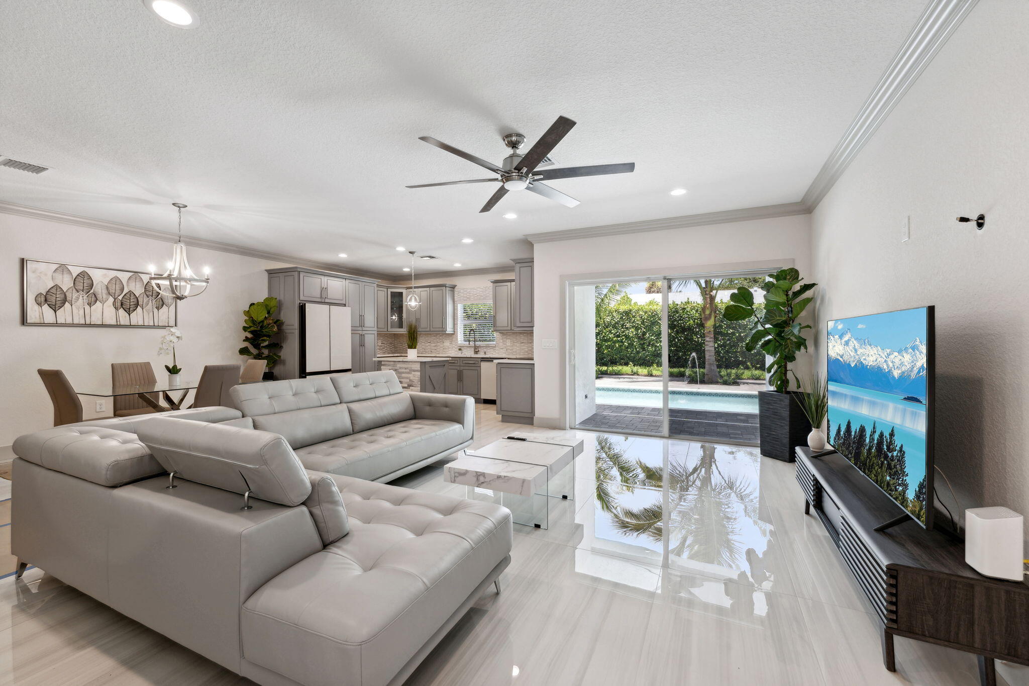 SOUTHRIDGE - Residential Lease