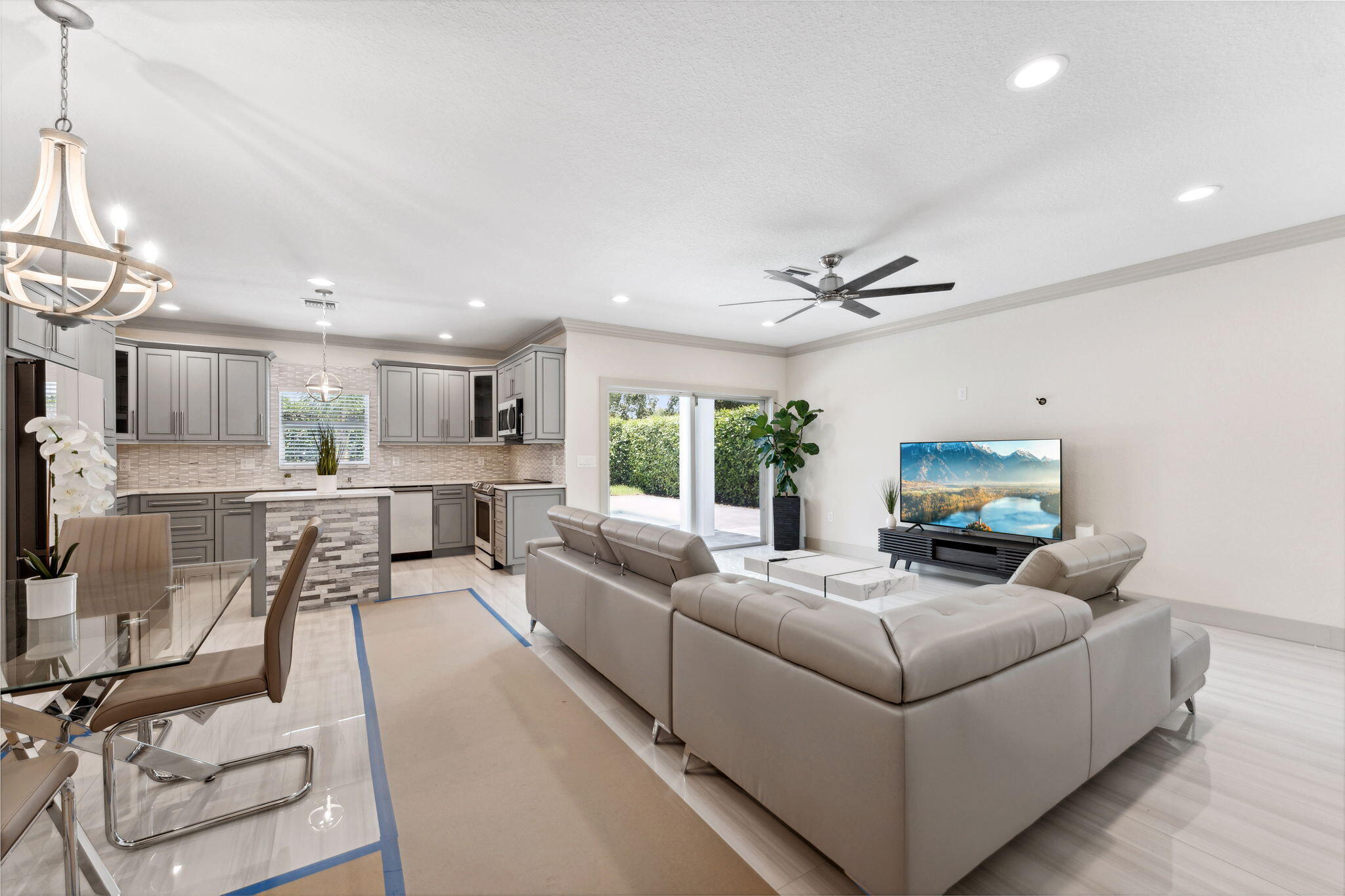 SOUTHRIDGE - Residential Lease