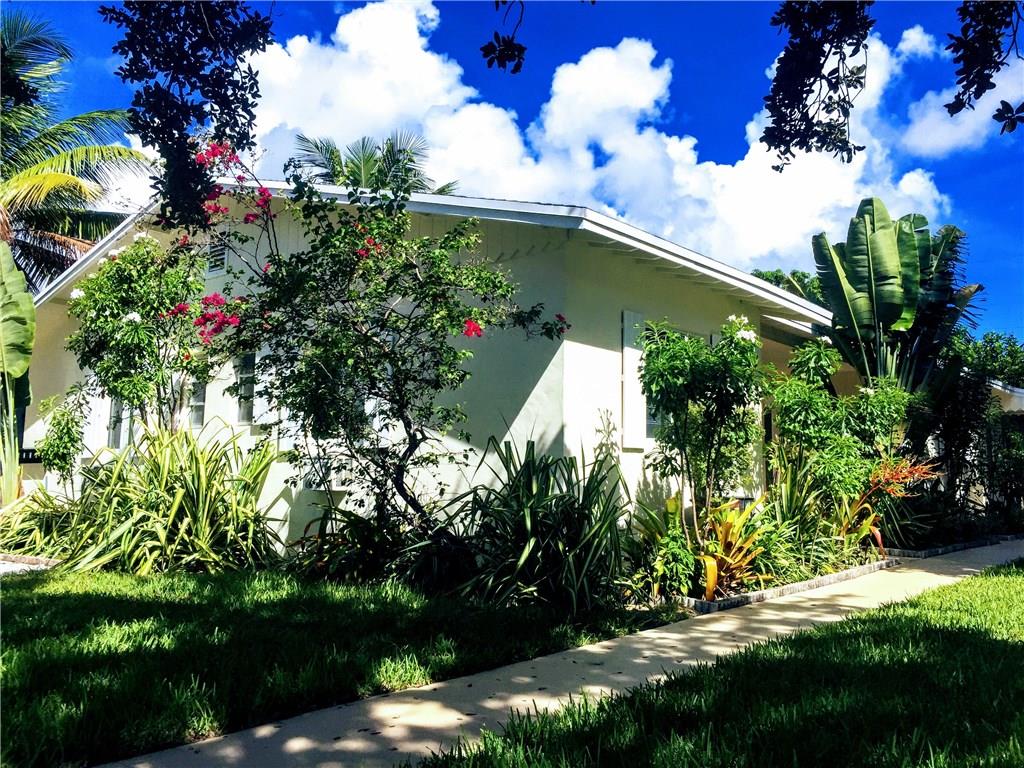 Hollywood 1-21 B - Residential Lease