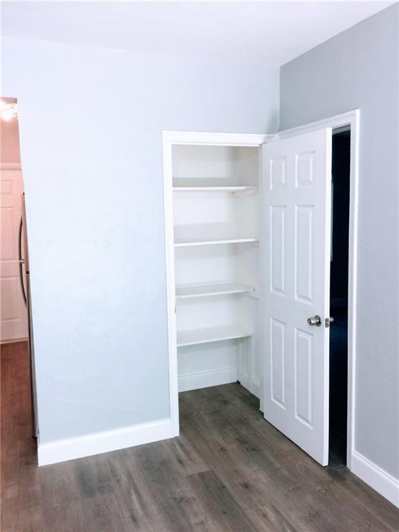 Hollywood 1-21 B - Residential Lease