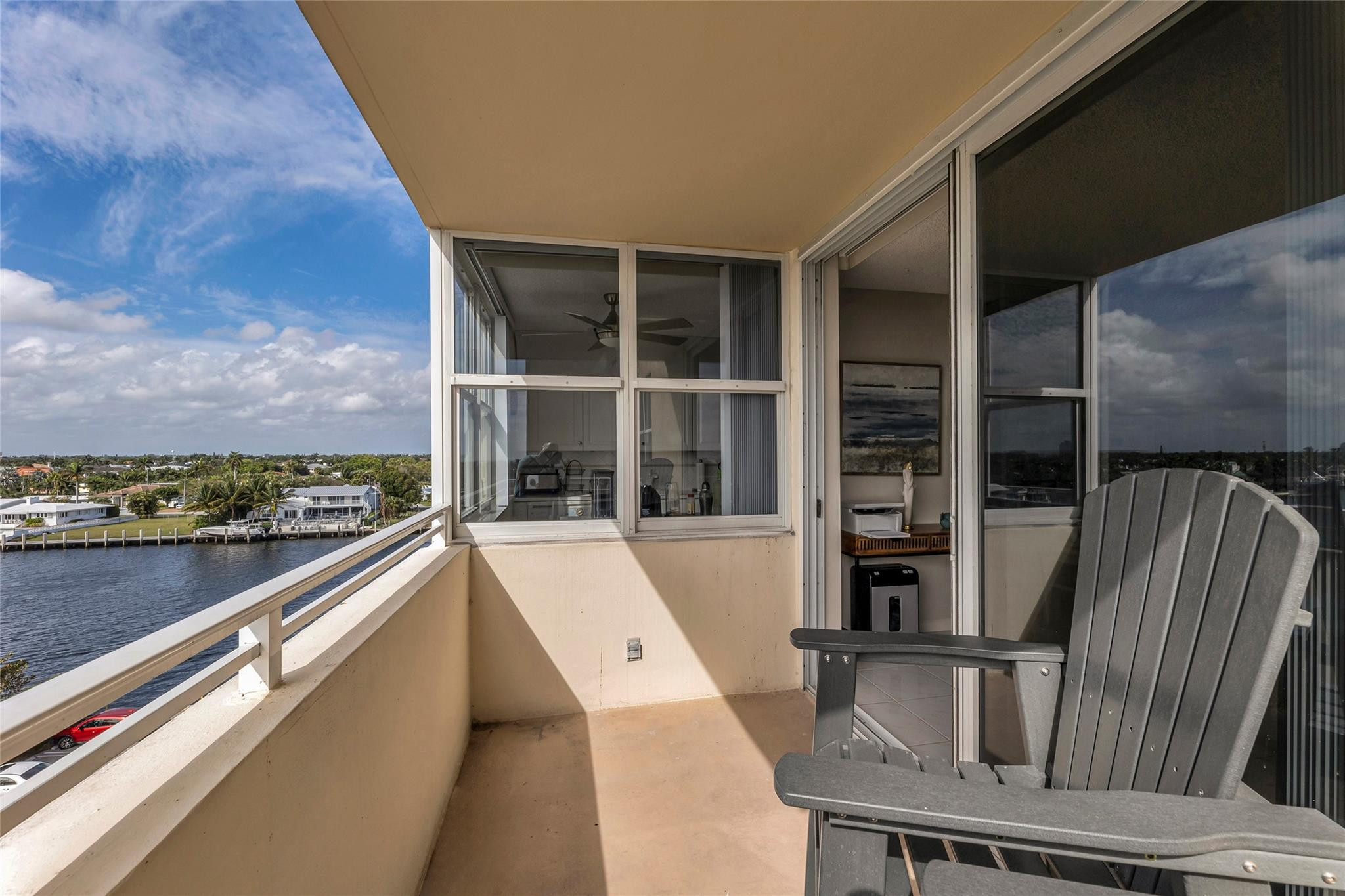 2639 N Riverside Drive 605