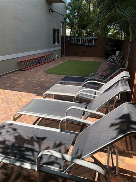 CROISSANT PARK VILLAS HOA - Residential