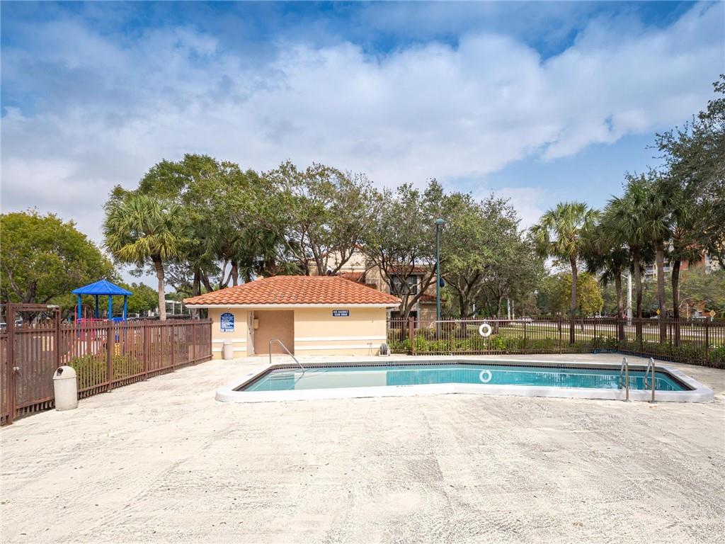 Visions of Bonaventure - Residential