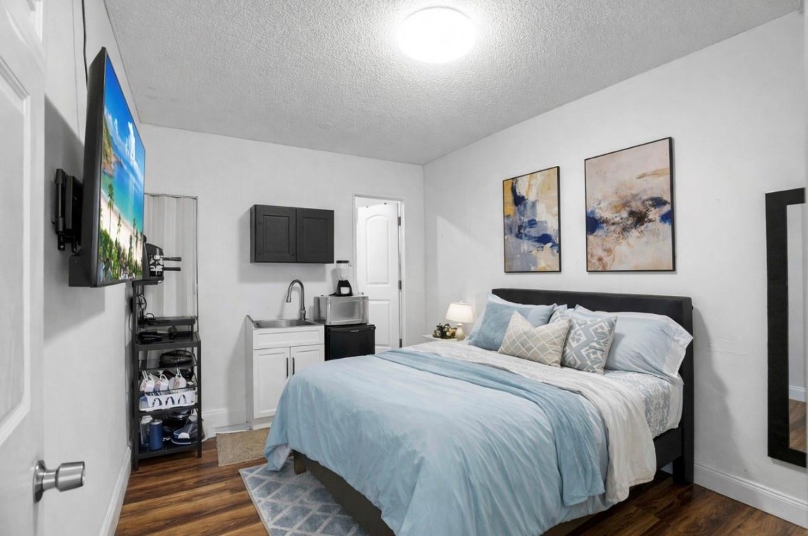 MEADOWS OF MIRAMAR - Residential