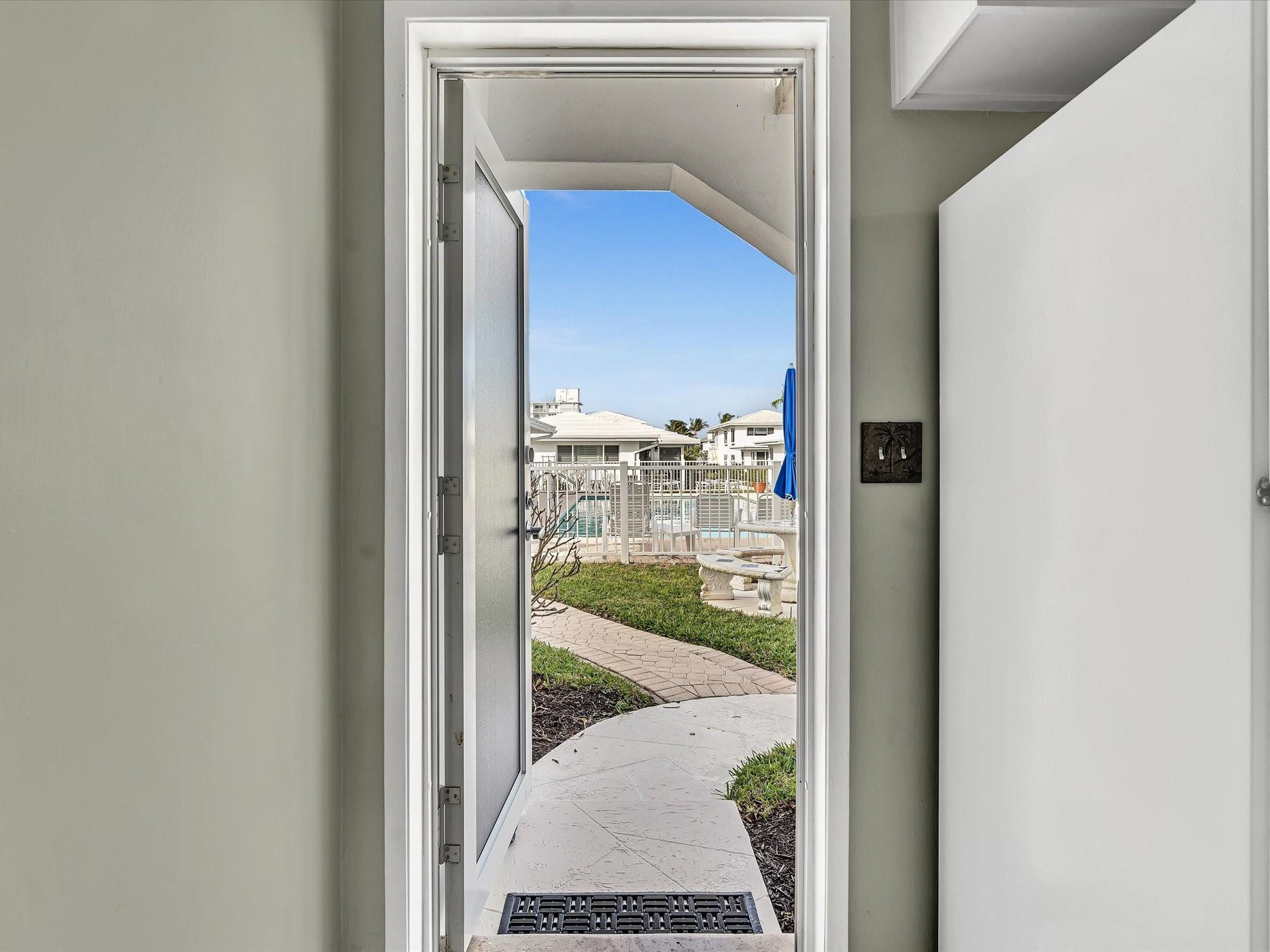 VIRGINIA KAYE CO-OP - Residential Lease