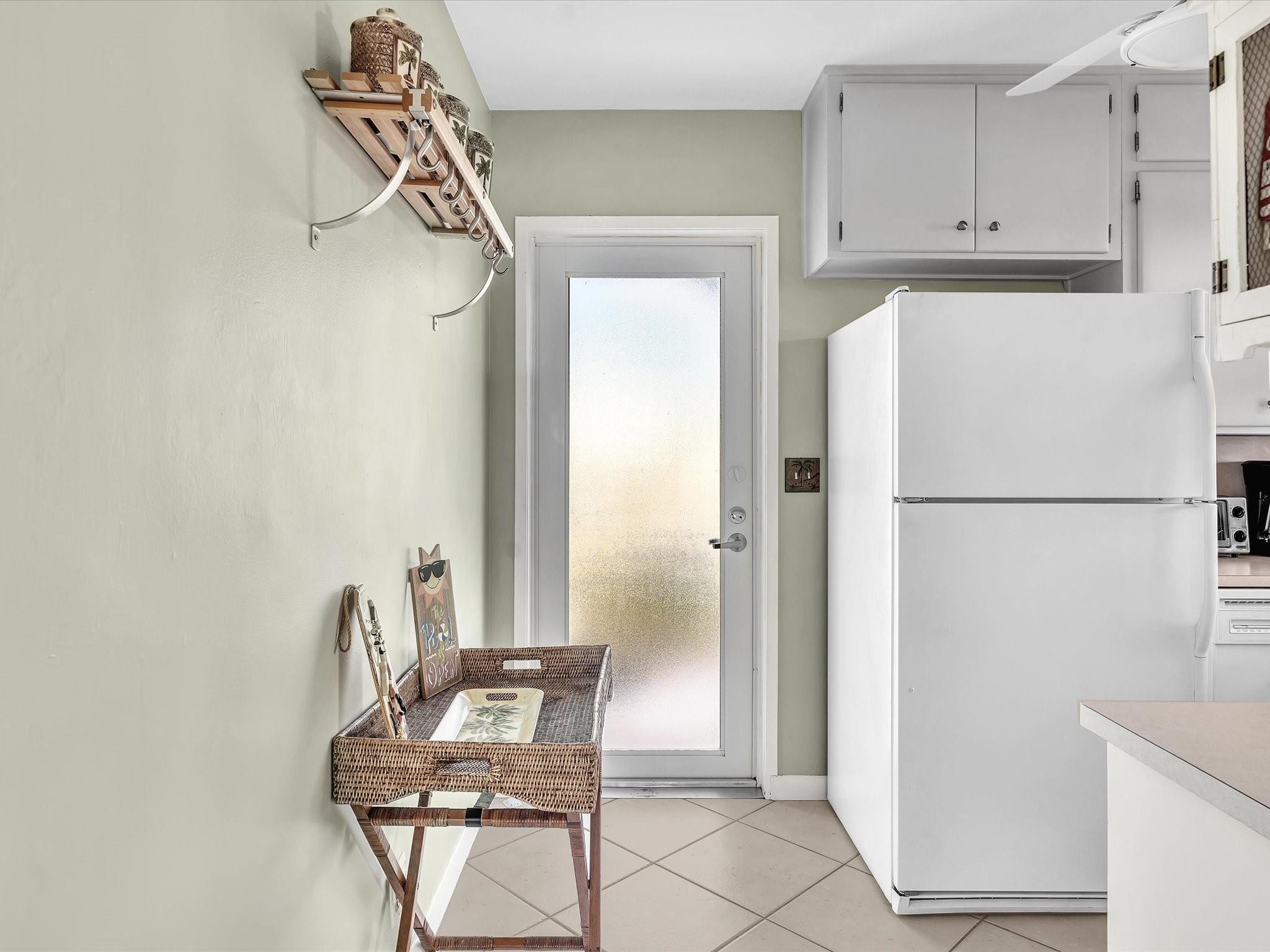 VIRGINIA KAYE CO-OP - Residential Lease