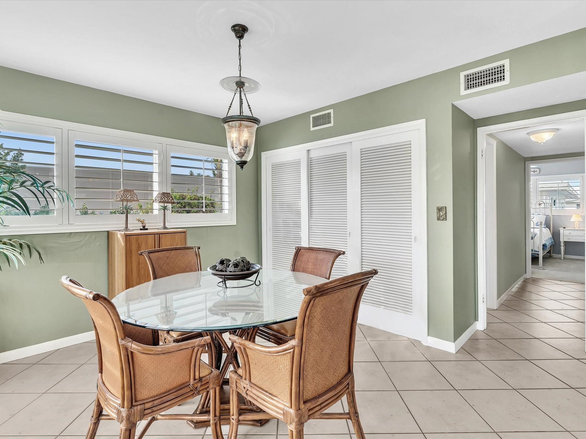 VIRGINIA KAYE CO-OP - Residential Lease