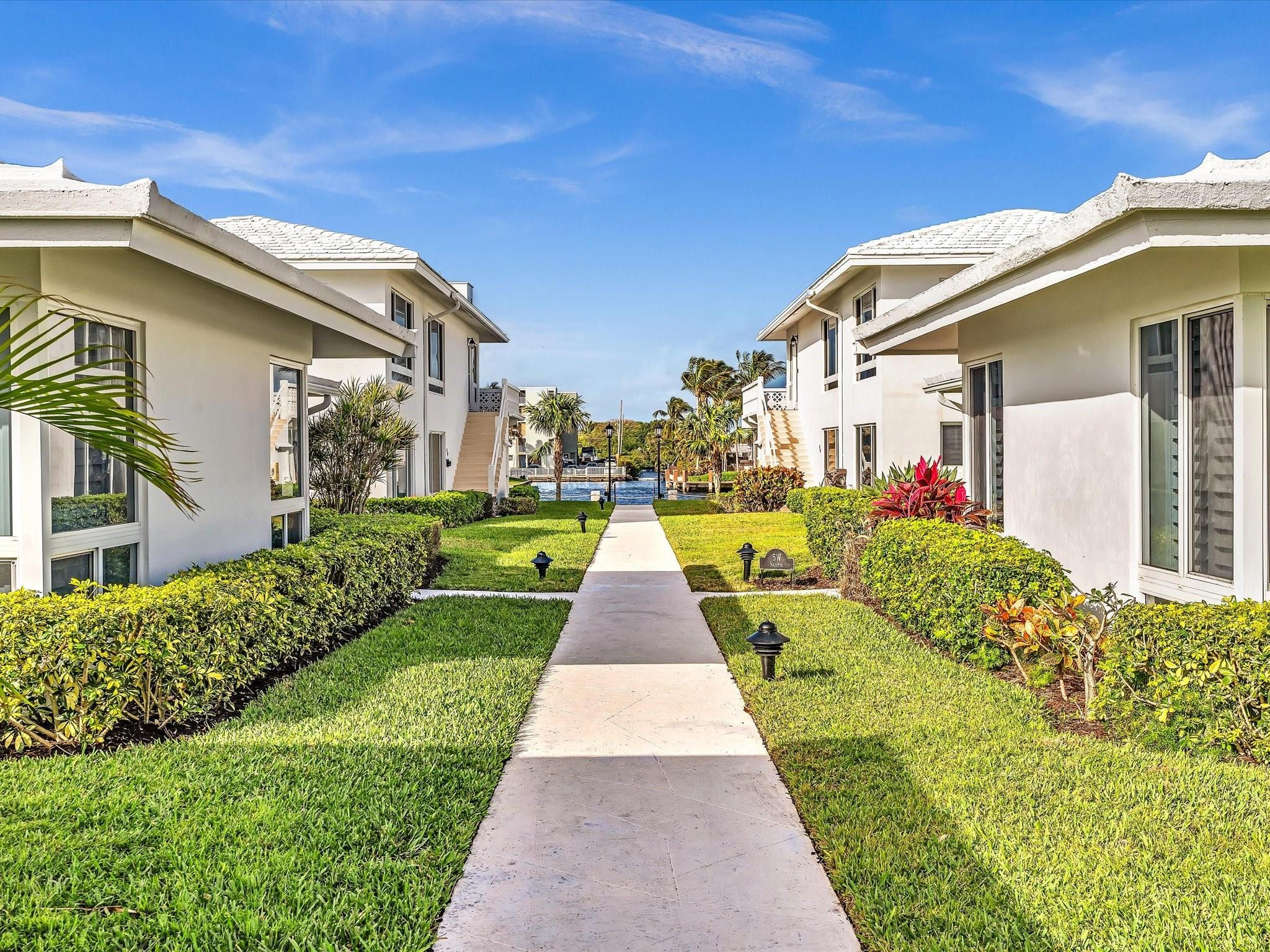 VIRGINIA KAYE CO-OP - Residential Lease