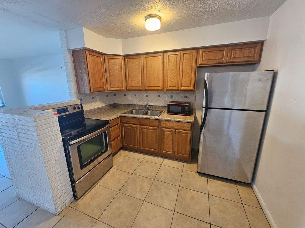 Photo of 2032 NE 26th Street #1, Wilton Manors, FL 33305 (MLS # F10537954)