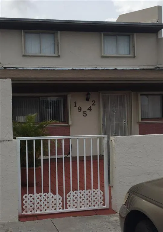 19542 NW 55th Circle Pl Unit 5  