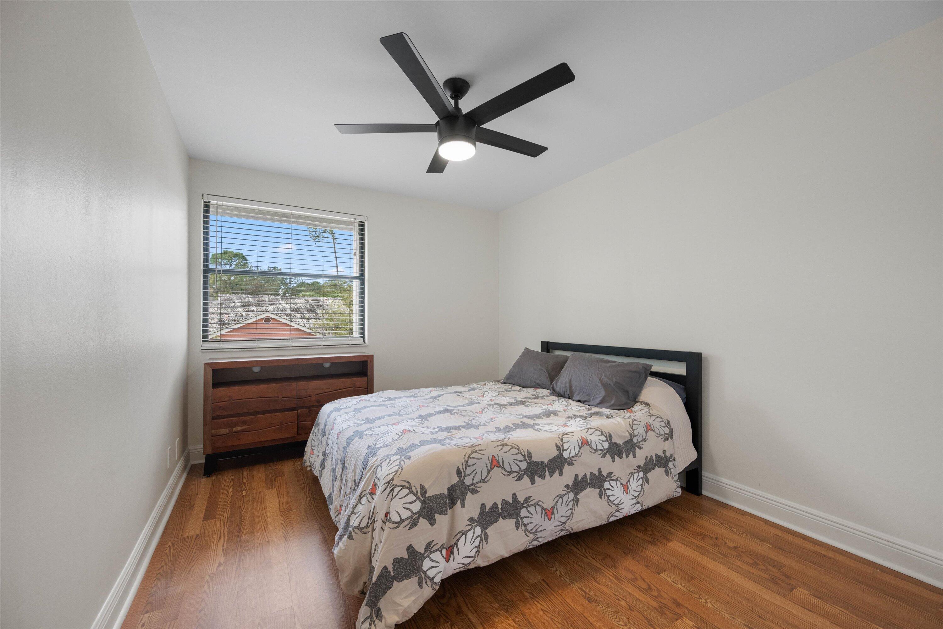 TREE TOPS OF WELLINGTON - Residential