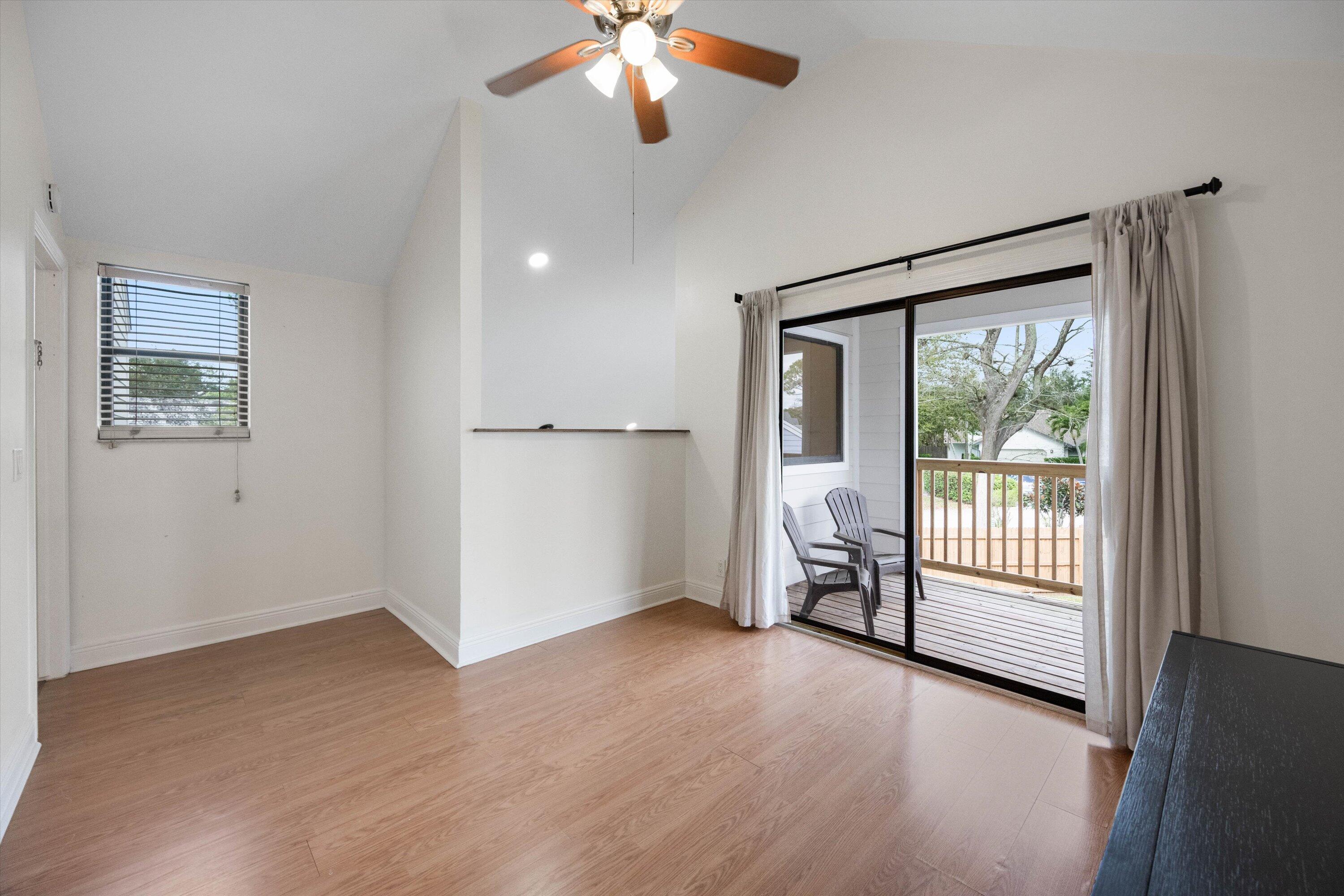 TREE TOPS OF WELLINGTON - Residential