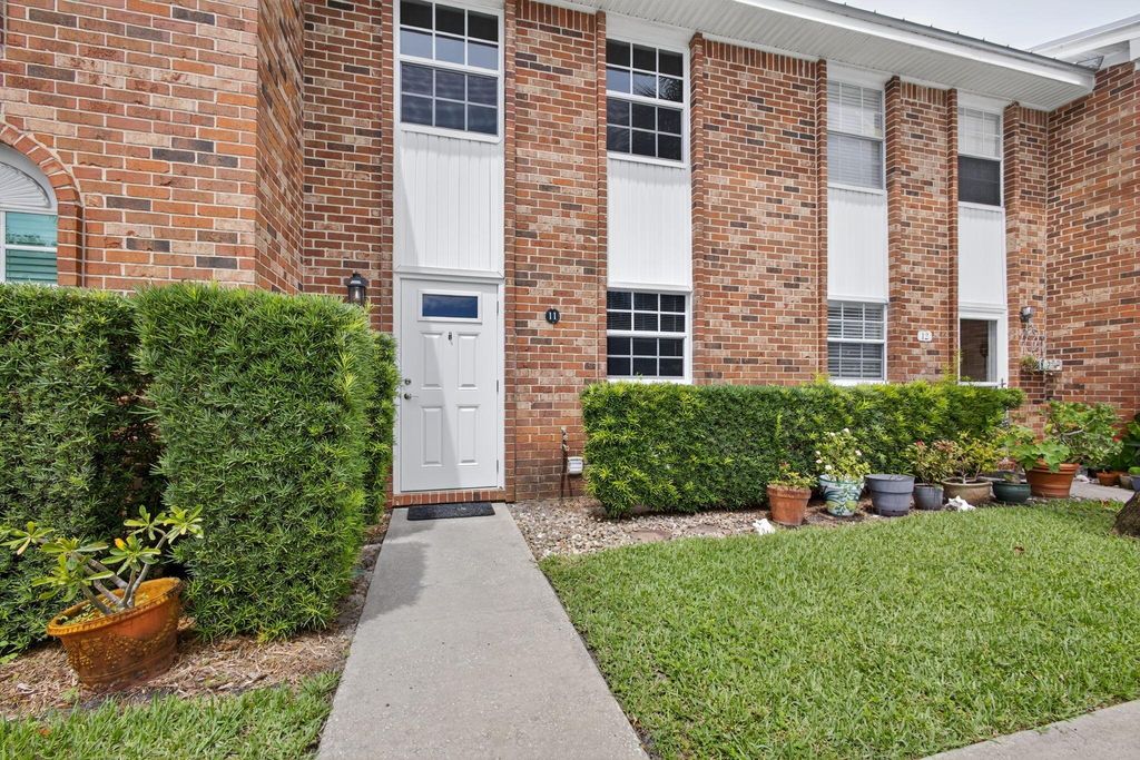 Photo of 417 N Cypress Drive #11, Tequesta, FL 33469 (MLS # R11106968)