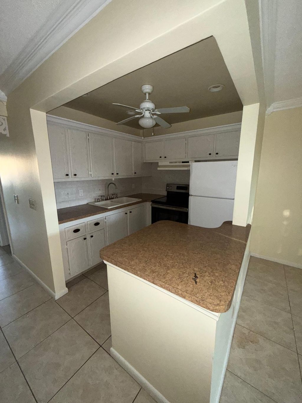 Photo of 42 Canterbury #B, West Palm Beach, FL 33417 (MLS # R11151209)