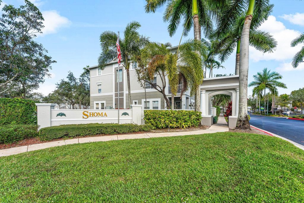 Photo of 1012 Shoma Drive, Royal Palm Beach, FL 33414 (MLS # R11158118)